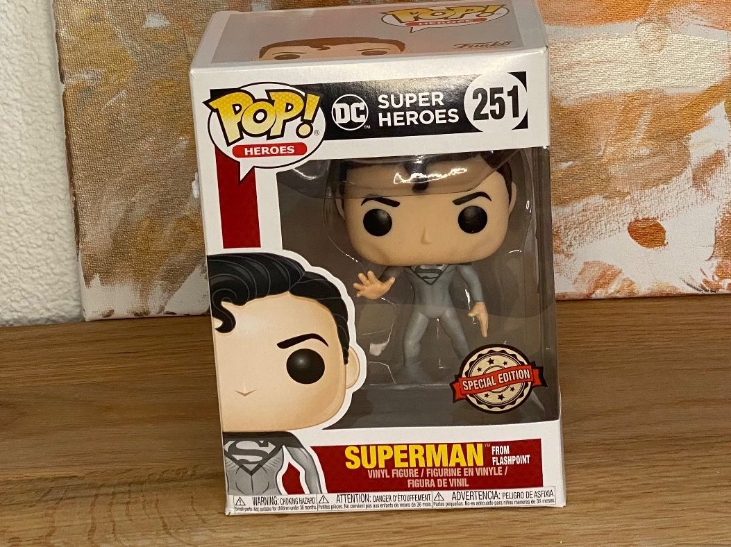 Funko Figuren: Funko Pop - Superman #251 - Super Heroes – Neu und originalverpackt aus Oensingen von CSCollectors