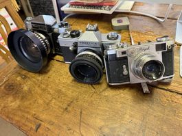 3 Vintage Kameras aus Räumung Praktica & Royal