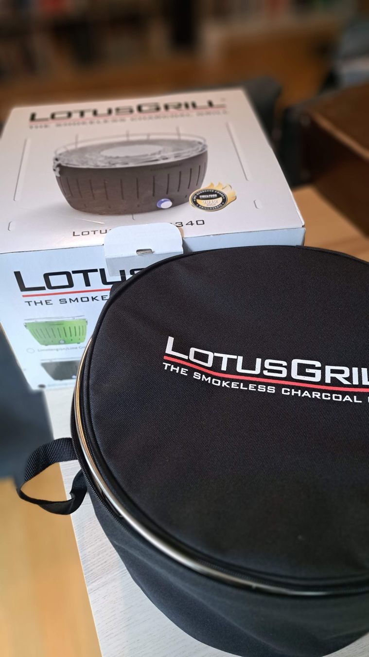 Lotus Bracieri: LotusGrill Classic Rauchfreier Holzkohlegrill - Anthrazit – Usato da Zürich venduto da cpqlab.26 1