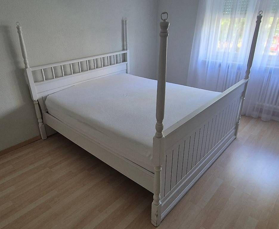 Letti: Bett 160x200 cm weiss – Usato da bern venduto da sommer89