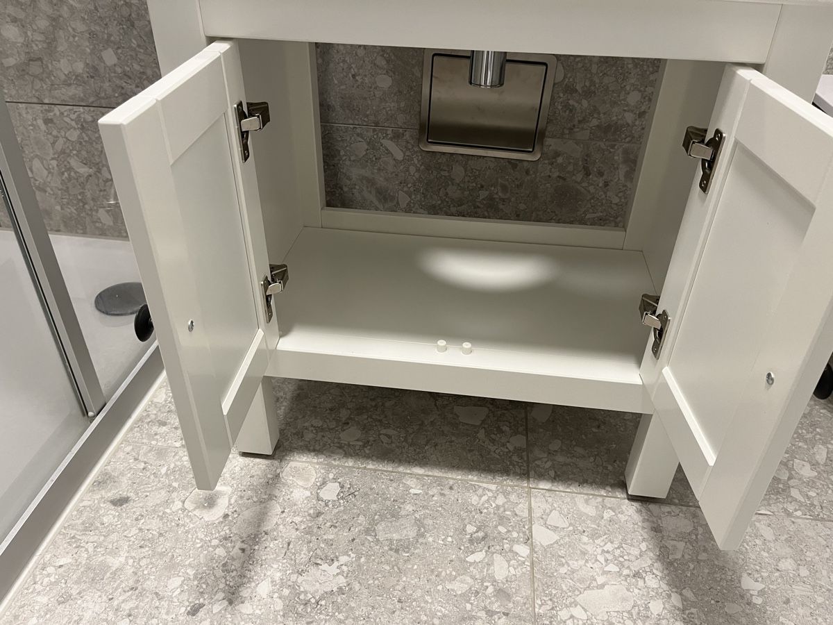 Ikea Installations & Meubles: Bad-Unterschrank, weiss – D'occasion à Zofingen par Tb117 1