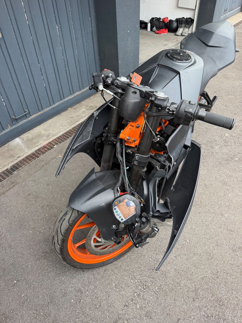 KTM Strada: KTM  RC 125 – Difettoso da Othmarsingen venduto da ser_k5t9 1