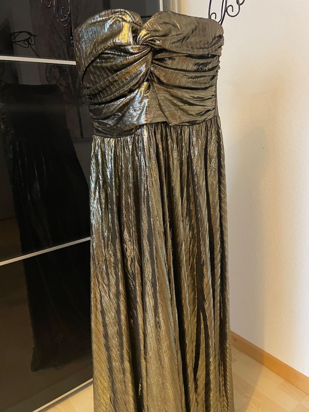 Vestiti: Wunderschönes Abendkleid neu Gr.XL – Nuovo (secondo la descrizione) da Obfelden venduto da 3zwerge 4