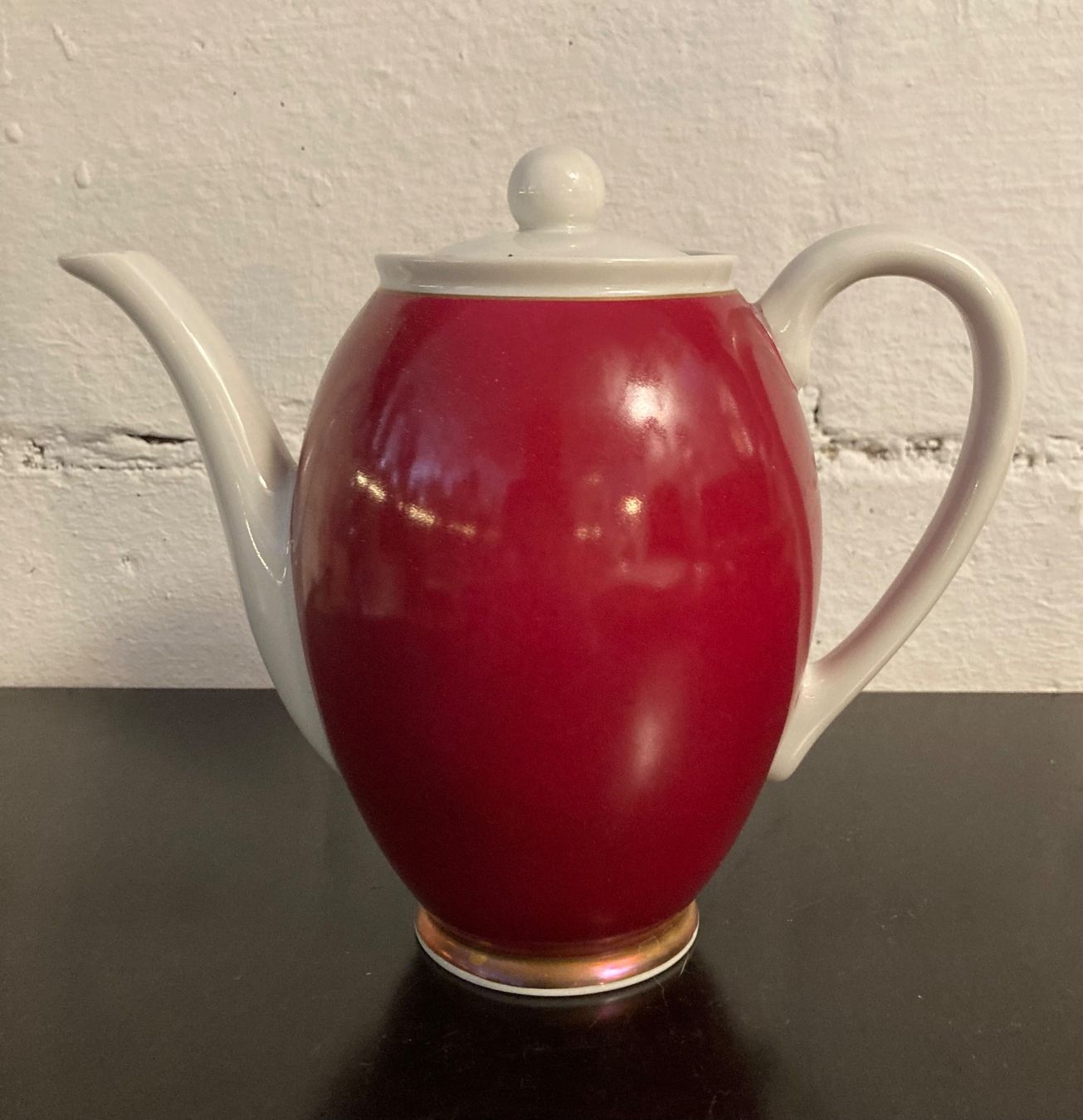 Geschirrsets: Suisse Langenthal Kaffeeservice, Vintage, Rot/Gold – Gebraucht aus Riniken von begeh-r-bar 1