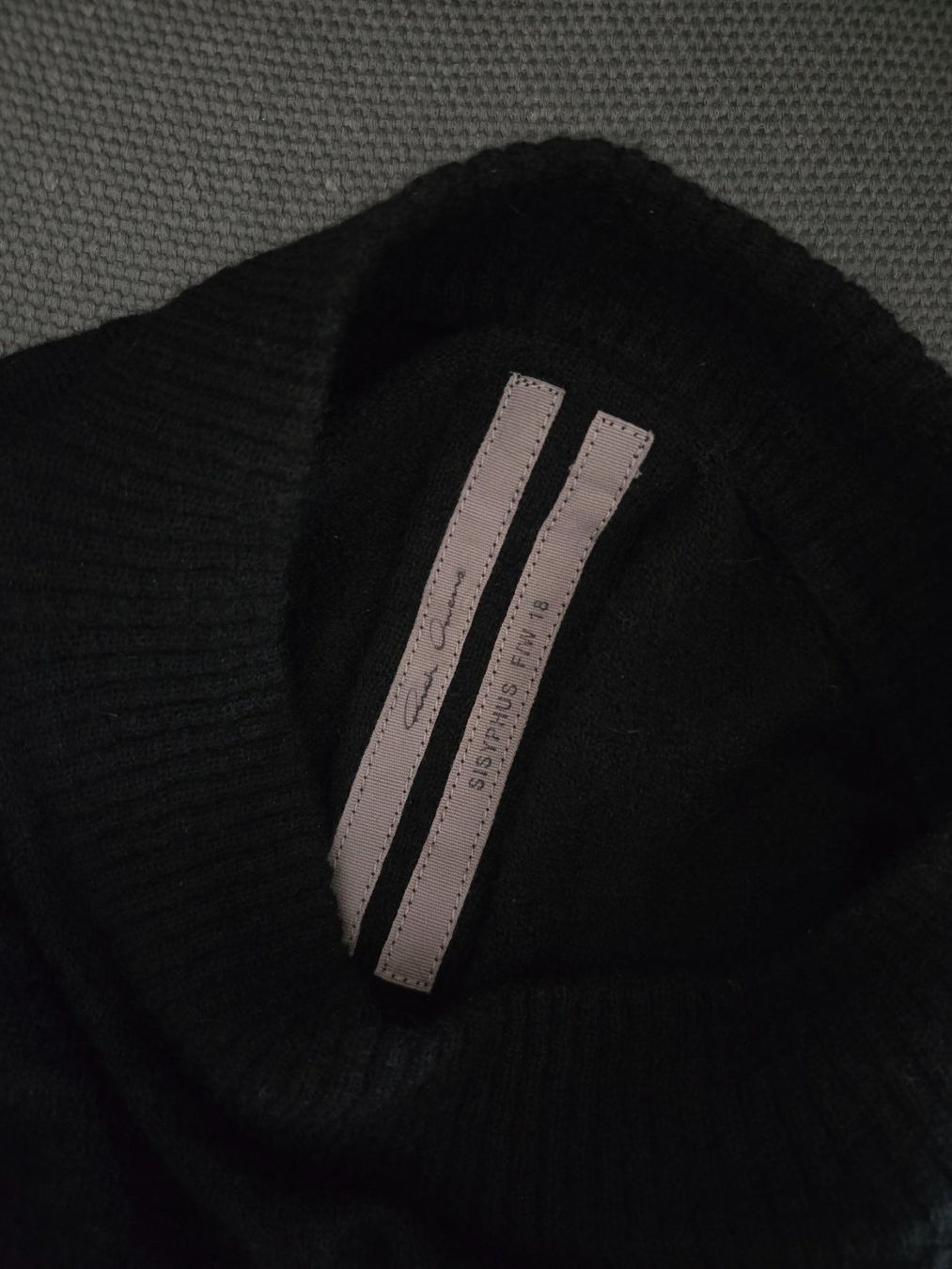 Rick Owens Maglioni & Felpe: Rick Owens Sisyphus 2018 Pullover, Alpaka, Schwarz – Usato da Basel venduto da Mr.Wednesday 1