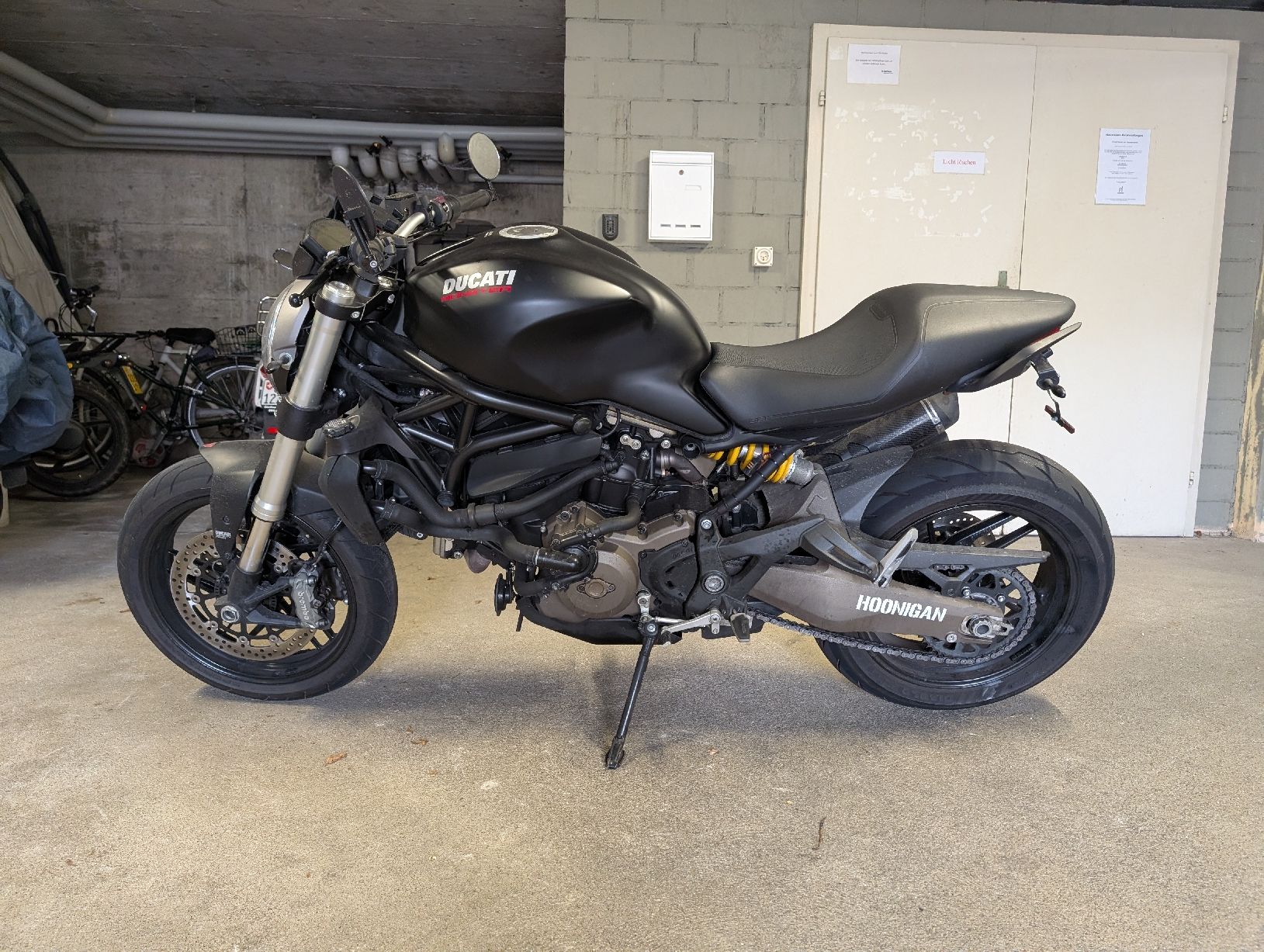 Ducati Strada: Ducati Monster 821 JG2015 – Usato da Zürich venduto da miVa11