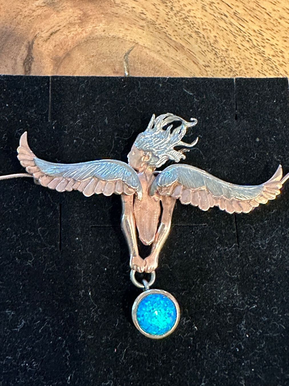 Catenine: Engel Halskette mit Opal Edelstein Handgefertigt – Nuovo e nell'imballaggio originale da Wildberg venduto da TradeMe 2