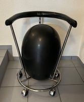 Bürostuhl Sitzball auf Rollen