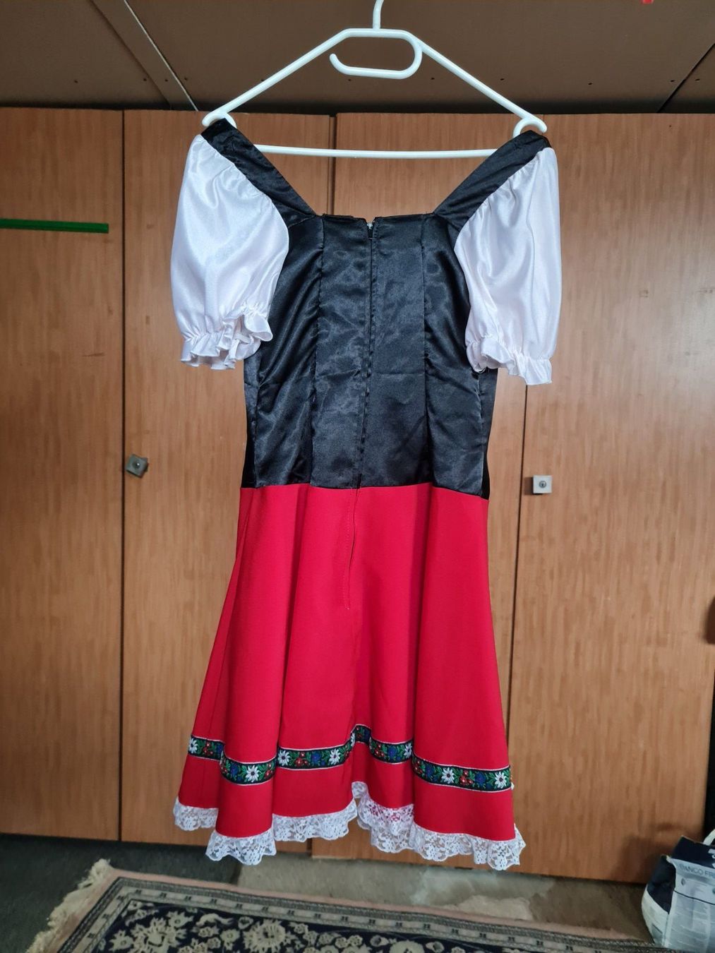 Vestiti: Dirndl Imitation, Grösse S-M – Usato da Coeuve venduto da Nelly2 1