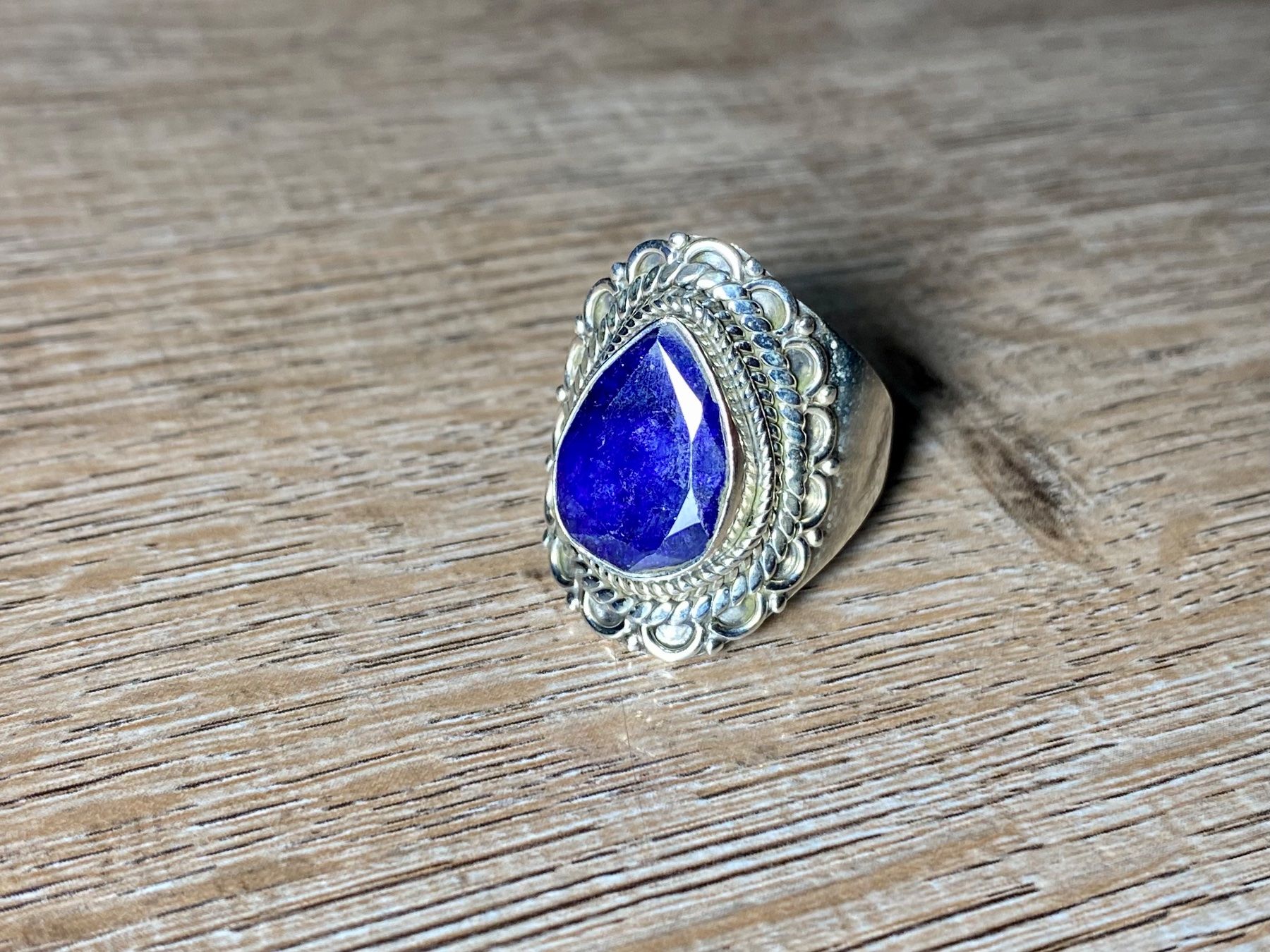 Anelli: Orientalischer Silber 925 Ring mit natürlichem Blauer Saphir – Nuovo e nell'imballaggio originale da Laax venduto da Kiki_Kingdom3 1