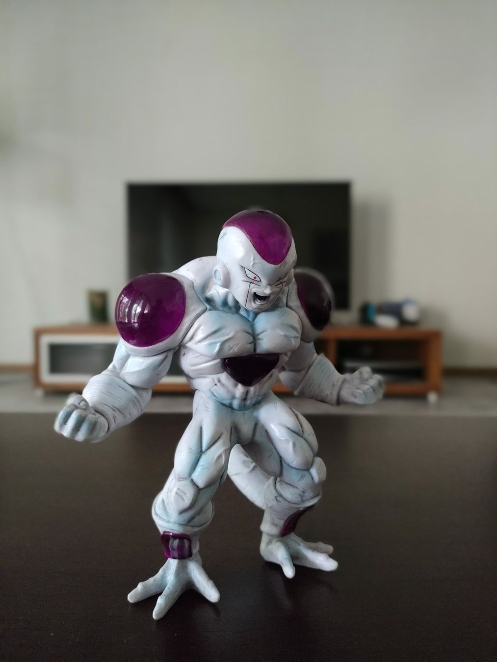 Statuette: Enorme figurine de Freezer – Nuovo (secondo la descrizione) da YVERDON-LES-BAINS venduto da Tony-no