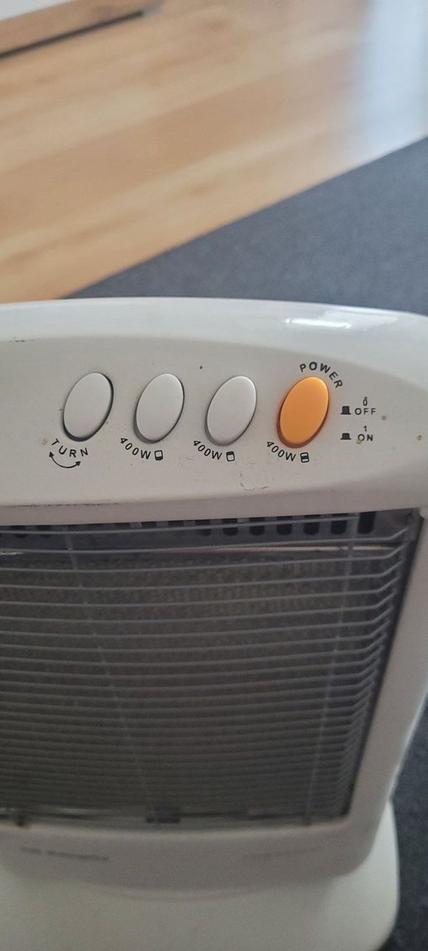 Radiatori: 1200W elektrischer Heizkörper – Usato da Schöfflisdorf venduto da CrRG21 1