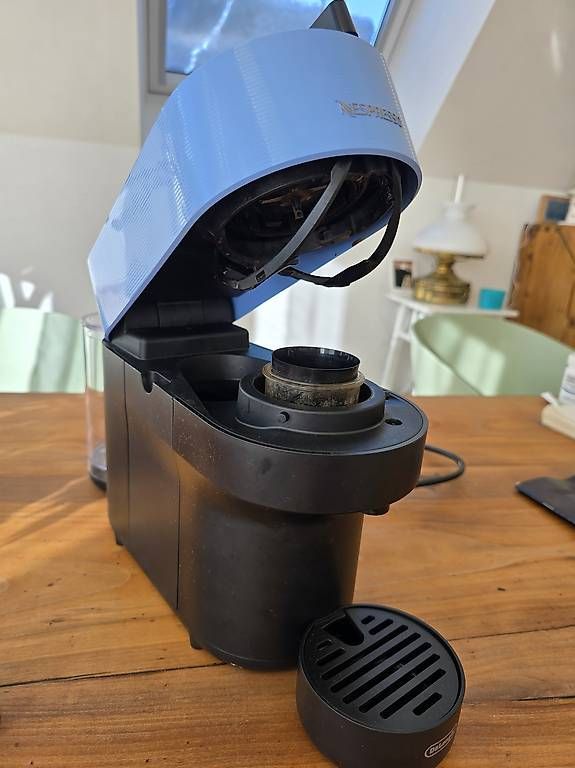 Macchine per caffè & Macchine per espresso: Machine à café nespresso vertuo pop – Usato da St-Légier-Chiésaz venduto da zazafolies 2