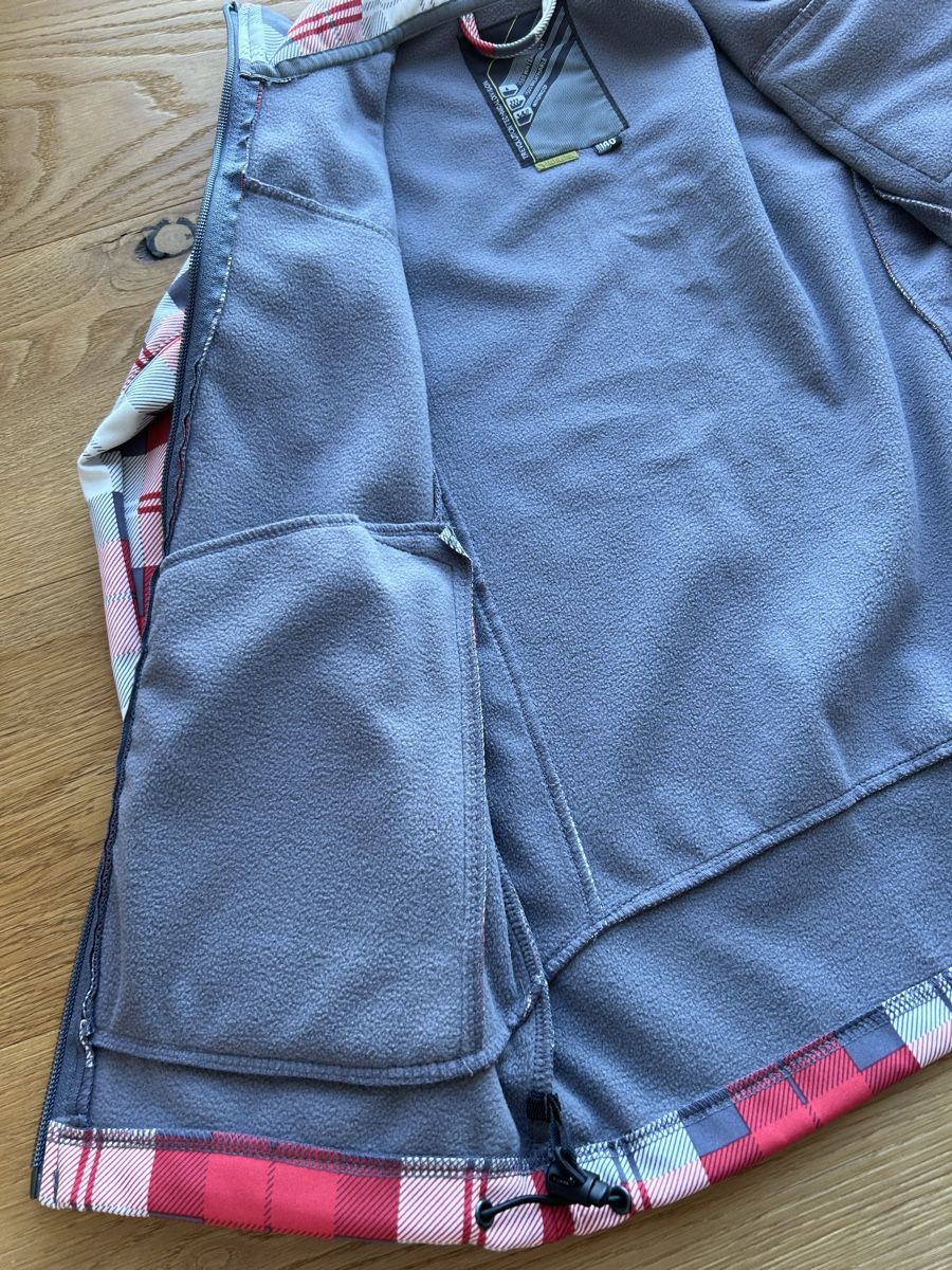 Trevolution Vestes & Manteaux: Neu Jacke. Marke Trevolution – Neuf avec emballage d'origine à Kirchberg SG par irirob 6