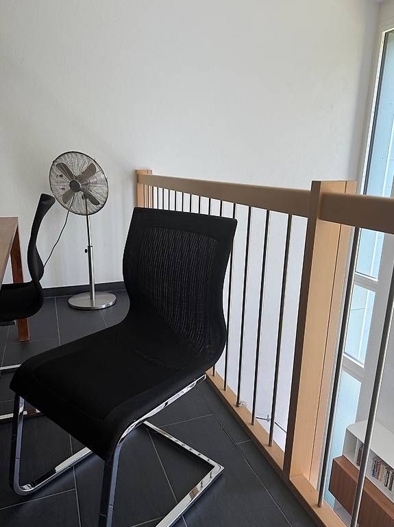 Set di tavolo e panche: À vendre  Table en noyer TEAM 7 + 6 chaises – Usato da Bellevue venduto da ver_zn8t 3