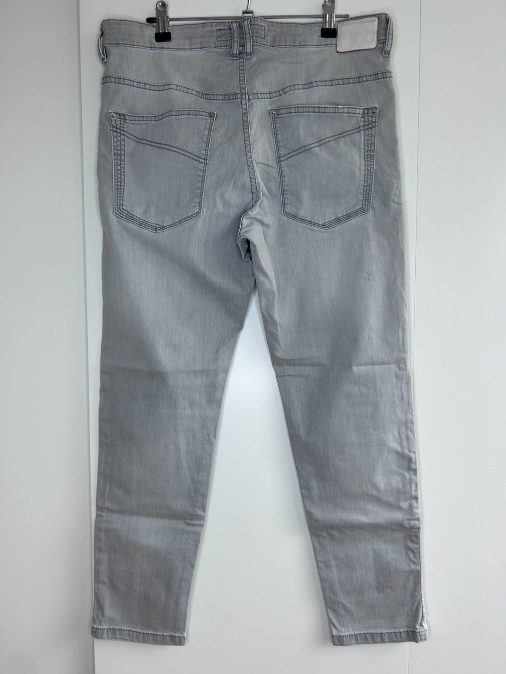 Drykorn Pantaloni: Drykorn Hose – Usato da St. Gallen venduto da look-twice 1