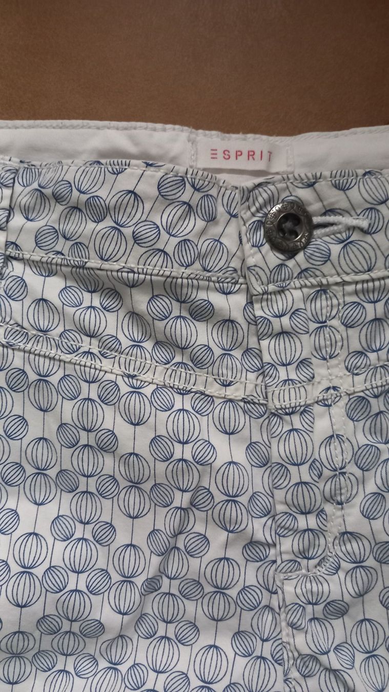 Esprit Pantaloni: Shorts ESPRIT Gr 36 – Usato da Eggersriet venduto da Taylorjam 1