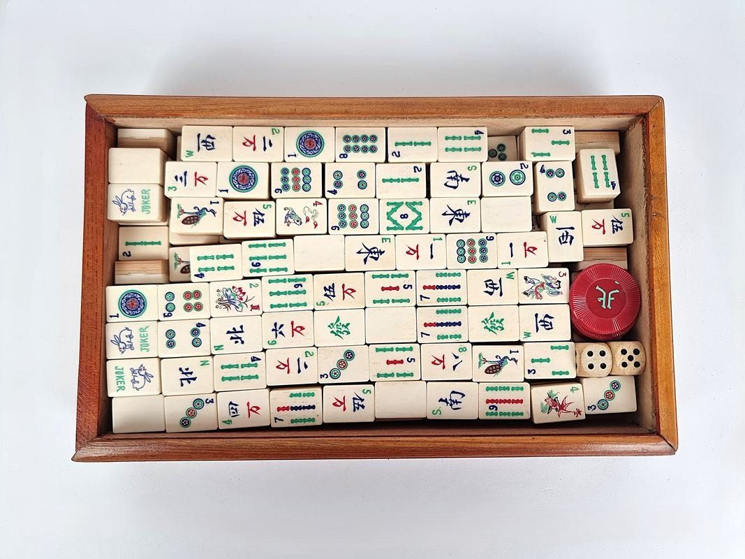 Jeux: Mah-jong Spiel – D'occasion à Urtenen-Schönbühl par Restwert_Schoenbuehl 3