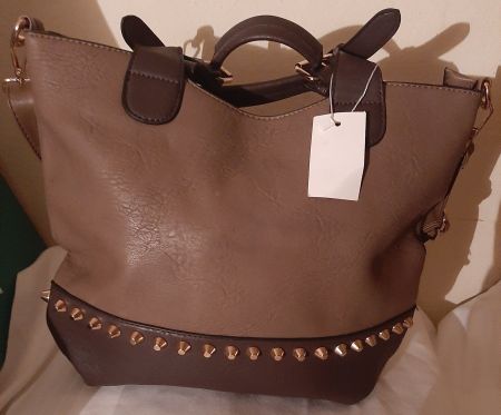 Handtasche