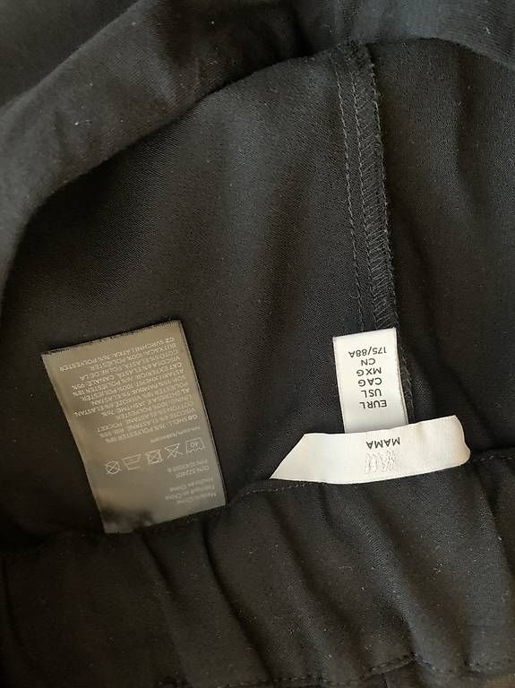 Lotti di vestiti: Umstandshosen/Pulli M/L gratis – Usato da Zürich venduto da ver_sb5p 2