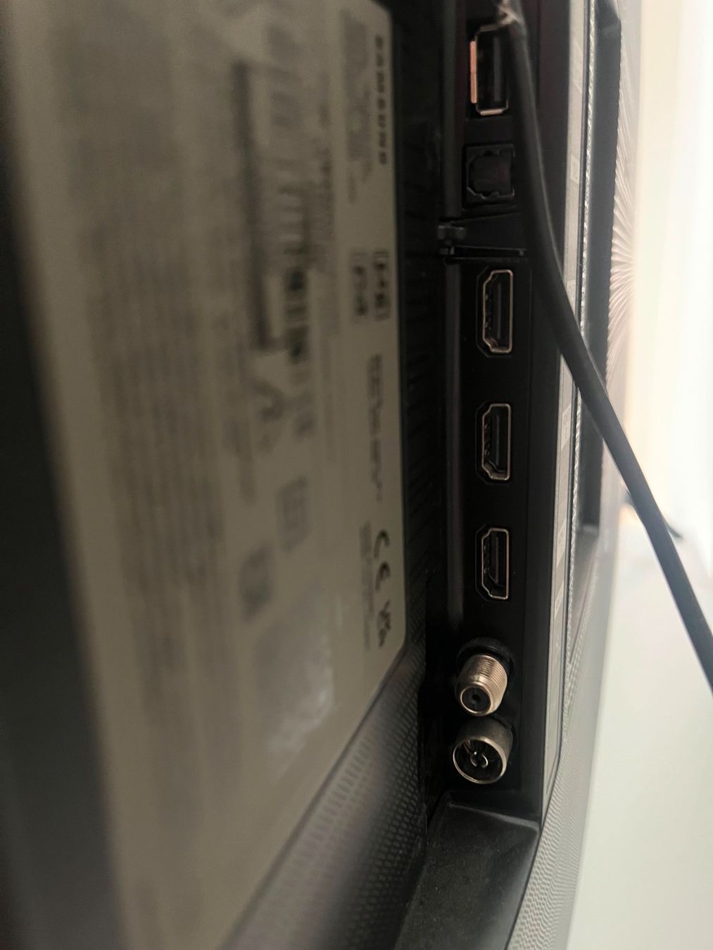 Samsung Appareils TV: Samsung UE43CU7172U – D'occasion à Zürich par mat_2bsf 5