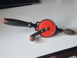 Chignole, perceuse manuelle vintage, solide, fonctionne bien