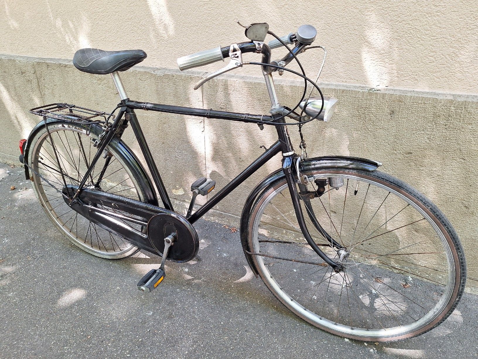 Schweizer Armee Biciclette: Herrenvelo schwarz retro – Usato da Basel venduto da Jcb3