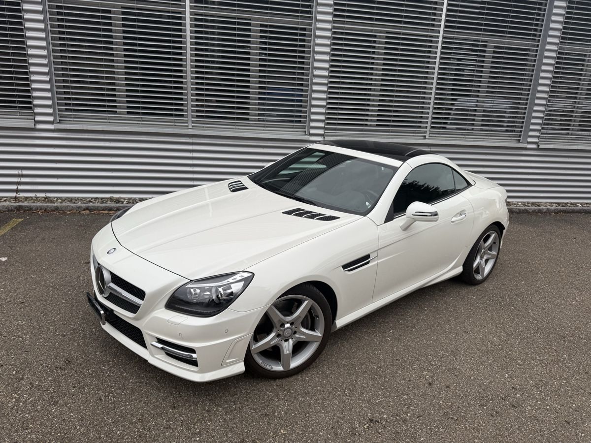 Mercedes-Benz Automobili: Mercedes SLK 350 Cabrio – Usato da Uerikon venduto da Beat03