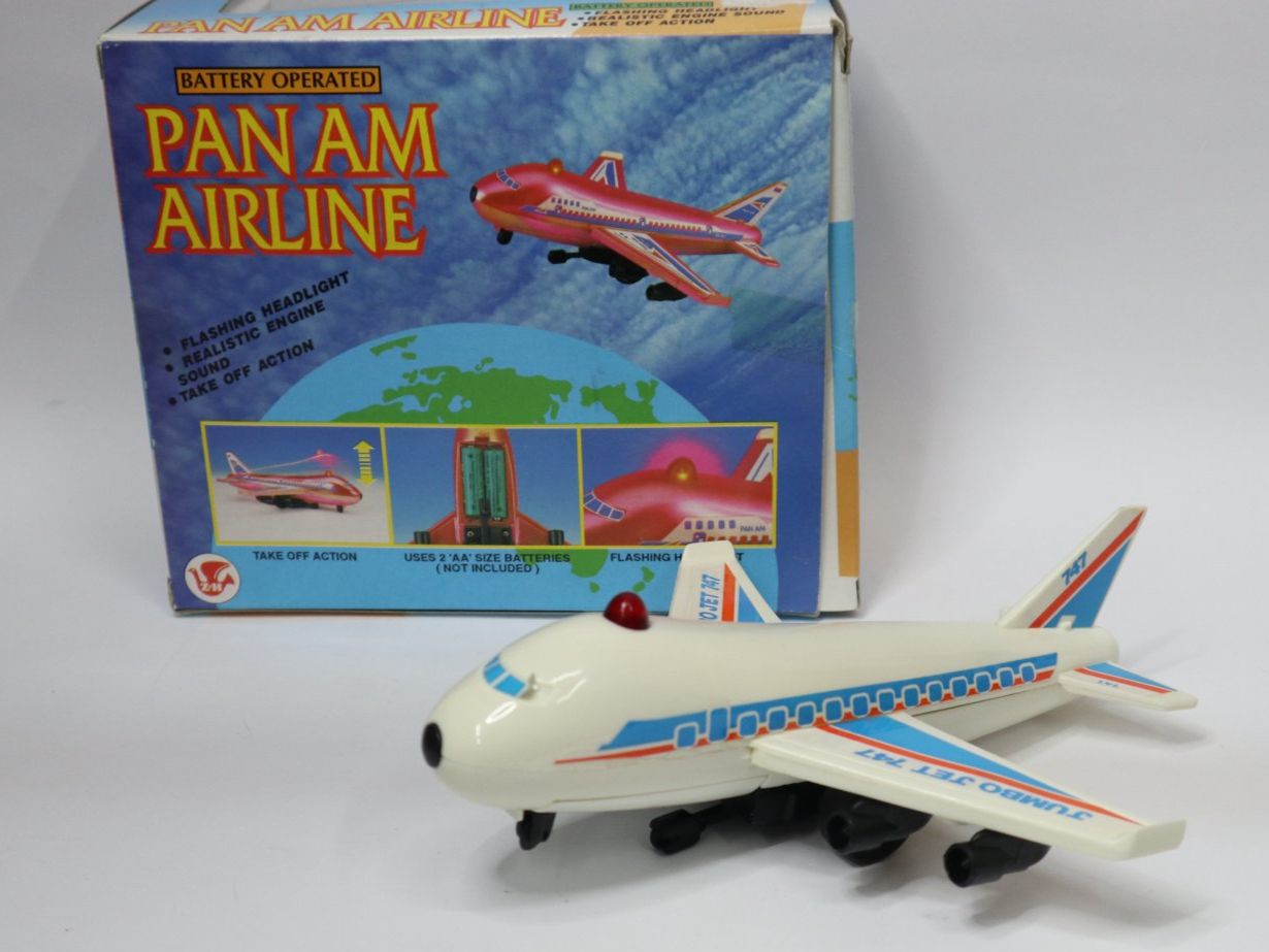 Jouets: Vintage Pan Am Jumbo Jet 747 . – Neuf (Voir description) à Eschenbach SG par Astalavista