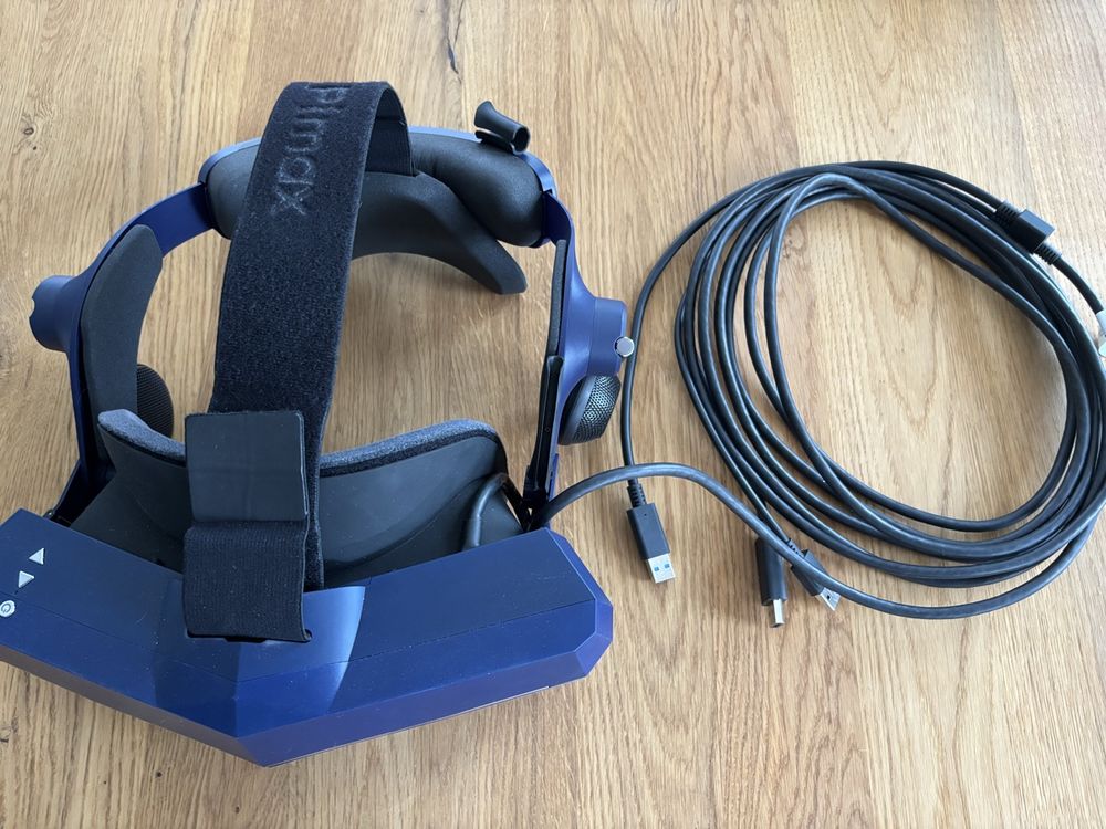 Pimax 8K Plus VR Brille, 2x 4k Display (Gebraucht) in Menznau für CHF ...