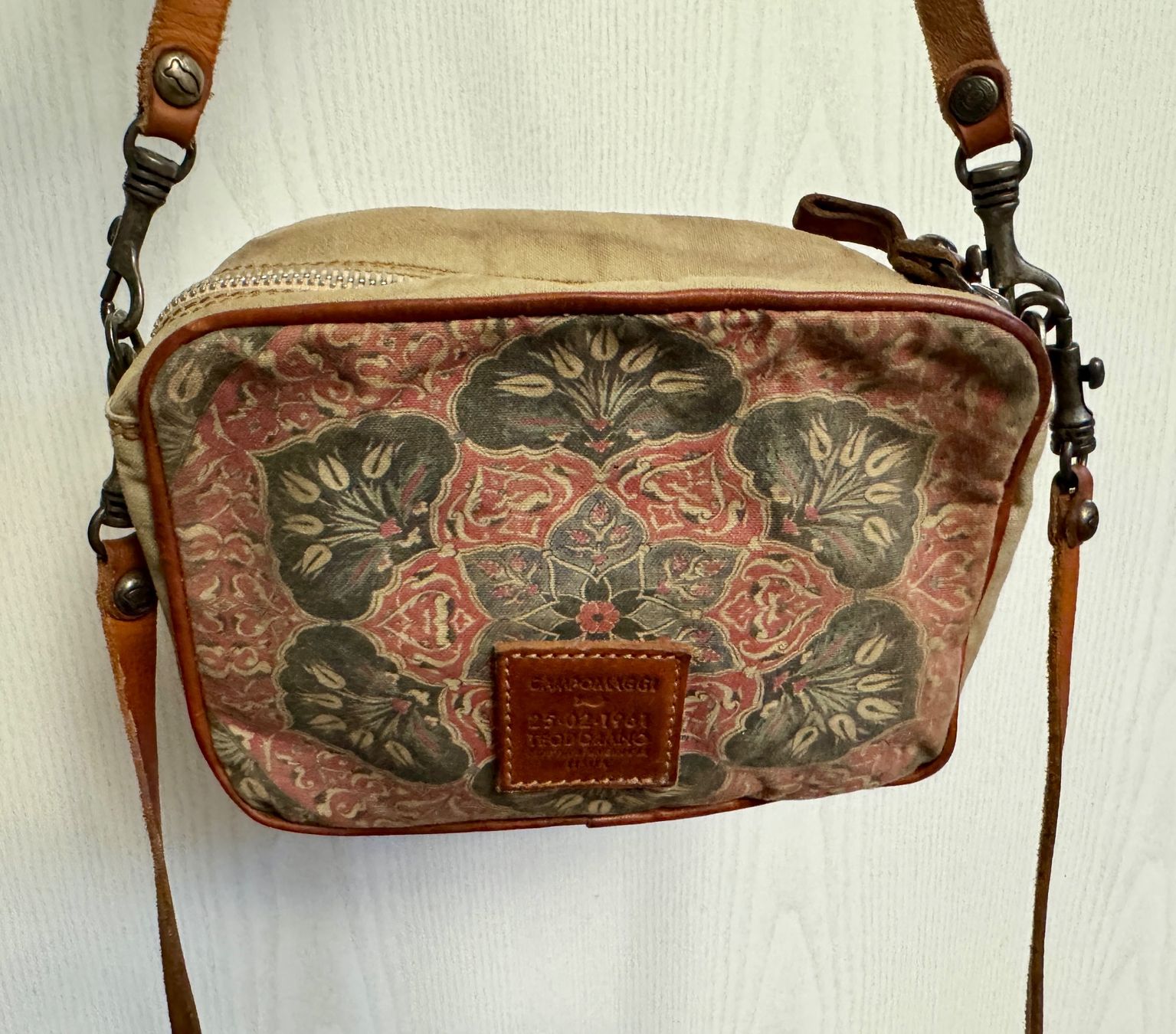 Campomaggi Borse da donna: Kleine CAMPOMAGGI TASCHE aus Canvas + Leder – Usato da Rothrist venduto da Luckywinner 1