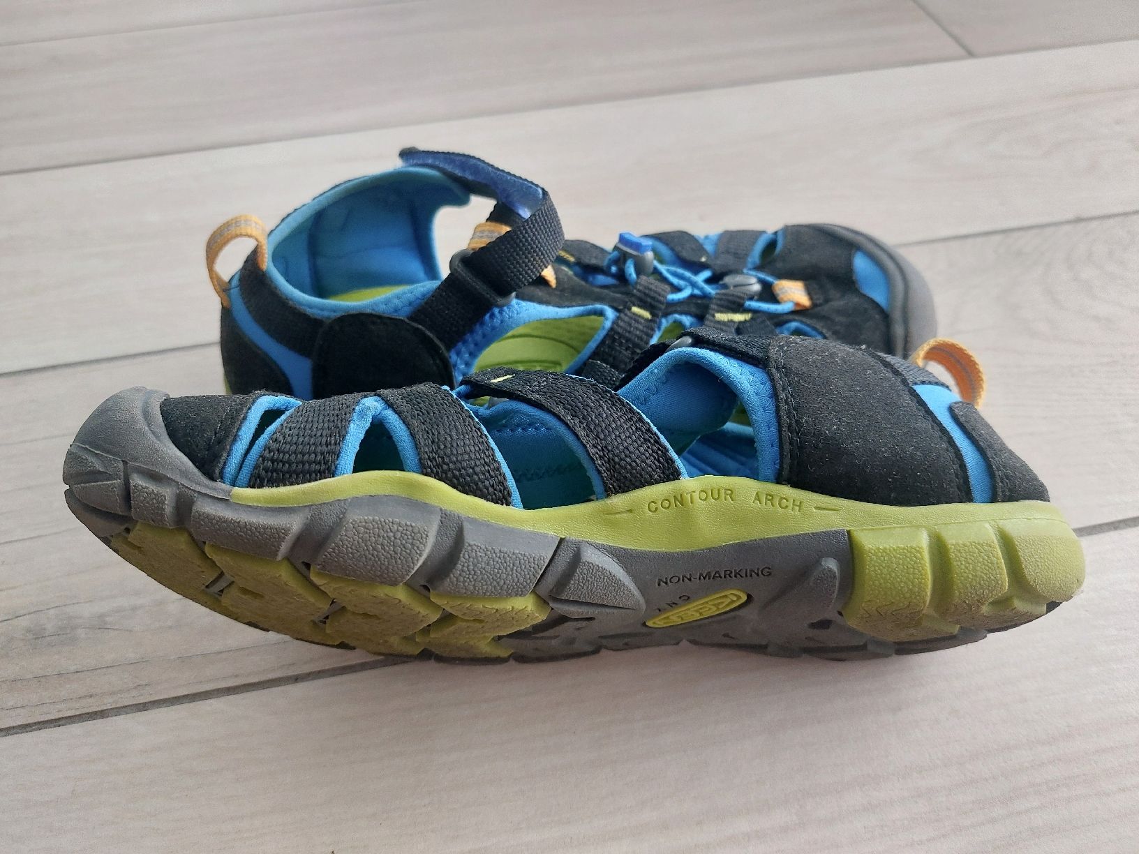 Keen Scarpe da uomo: Keen Kinder-Trekkingsandalen, Gr. 37 – Usato da Zürich venduto da cebru80 1