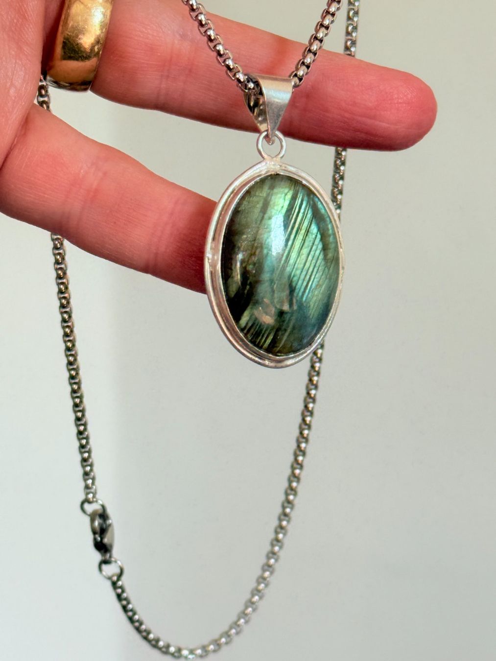 Catenine: Collier avec Pendentif Pierre de Labradorite ✨ – Nuovo e nell'imballaggio originale da Genève venduto da AGBERG 6