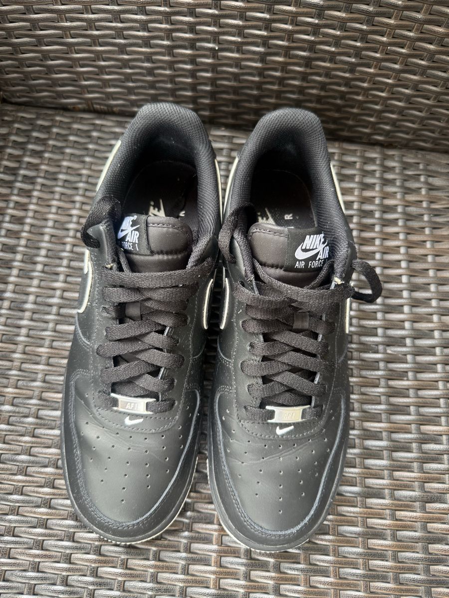 Nike Scarpe da uomo: Nike Air Force Grösse 43  – Usato da Münchenstein venduto da sof_8vcz