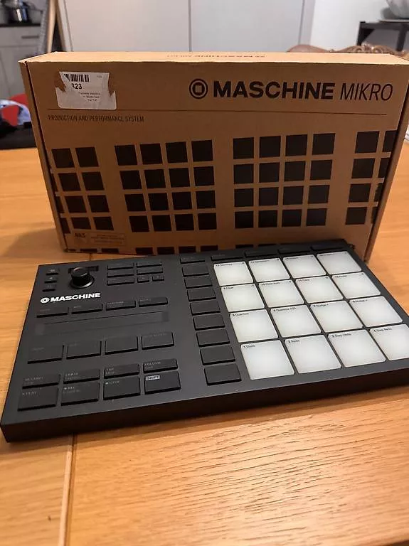 Strumenti musicali: Native Instruments Maschine Mikro MK3 – Usato da Kreuzlingen venduto da PDC90 2