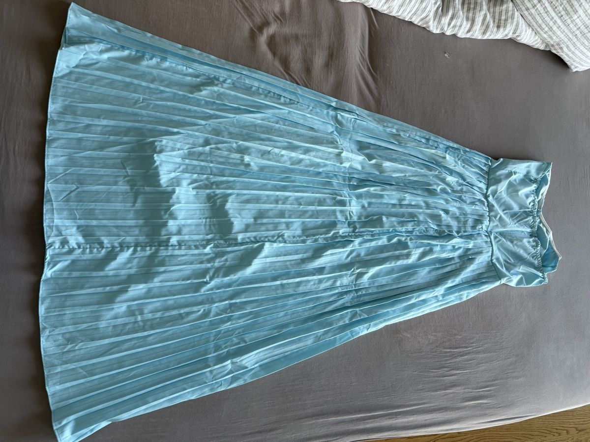 Vestiti: Elegantes Sommerkleid, hellblau, Grösse M – Usato da Kilchberg ZH venduto da Ea72