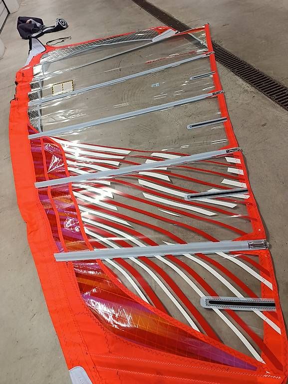 Surf: Windsurf Neilpryde h2 neuve  – Nuovo e nell'imballaggio originale da Montreux venduto da rao_r66l 1