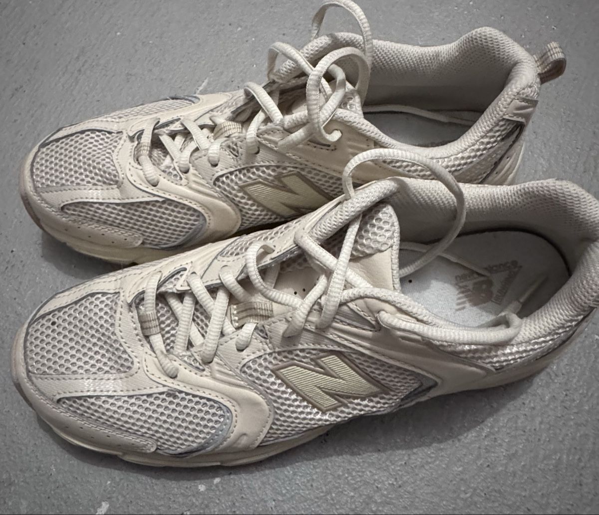 Scarpe da uomo: New Balance 530 Gr. 43 – Usato da Esslingen venduto da Ursr1 1
