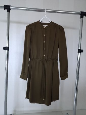 Michael Kors Seide Blusenkleid in Olivgrün, Gr. S, neuwertig