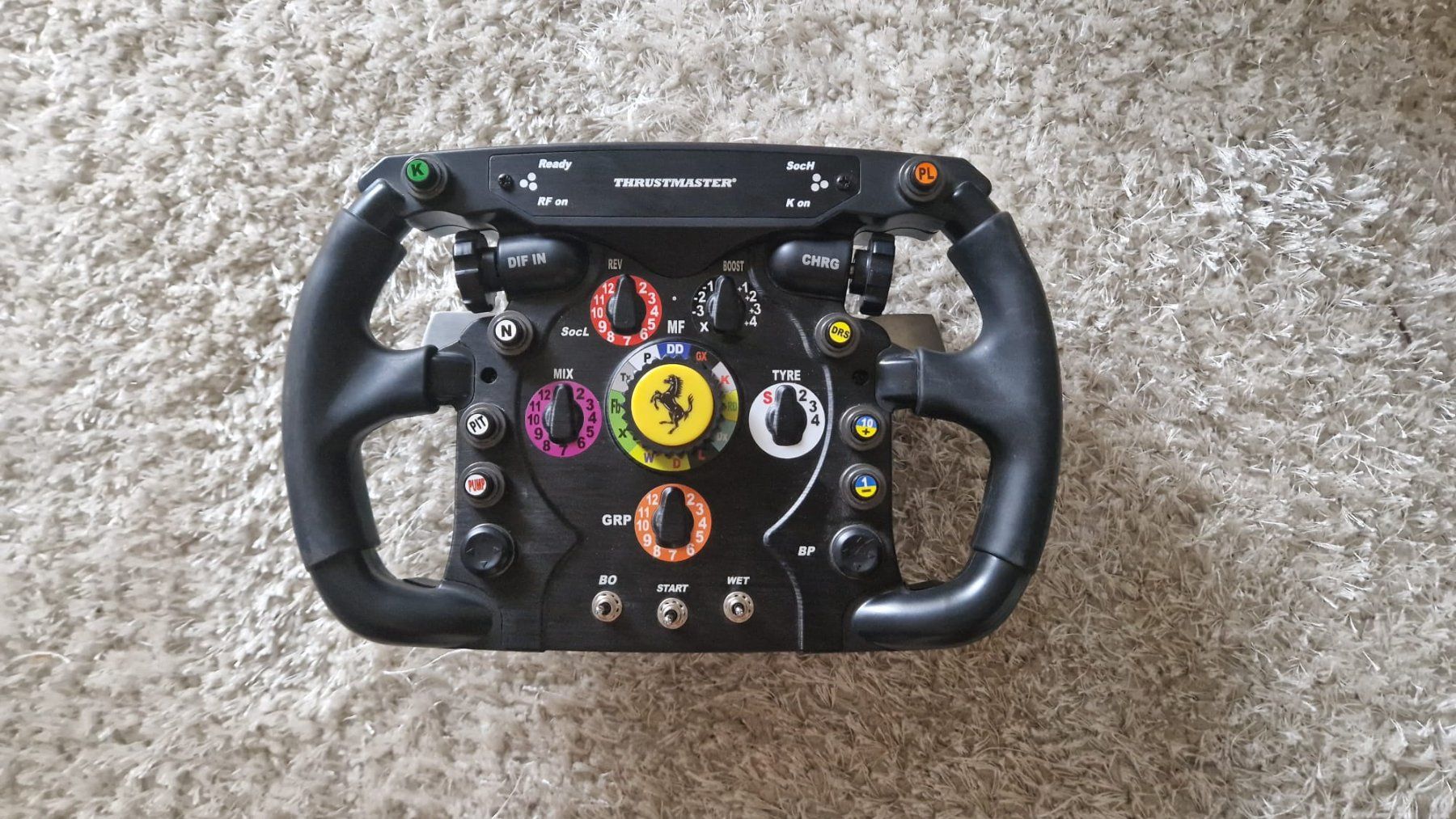 Controller: Thrustmaster f1 wheel Ferrari – Gebraucht aus montcherand von Zhamot