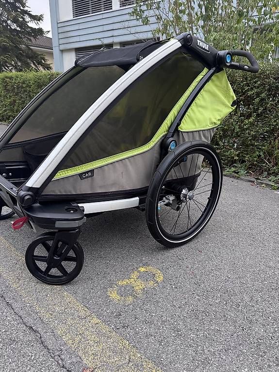 Rimorchi: Thule Chariot Cab 2 Kinderanhänger – Usato da Luzern venduto da Hbb34 2