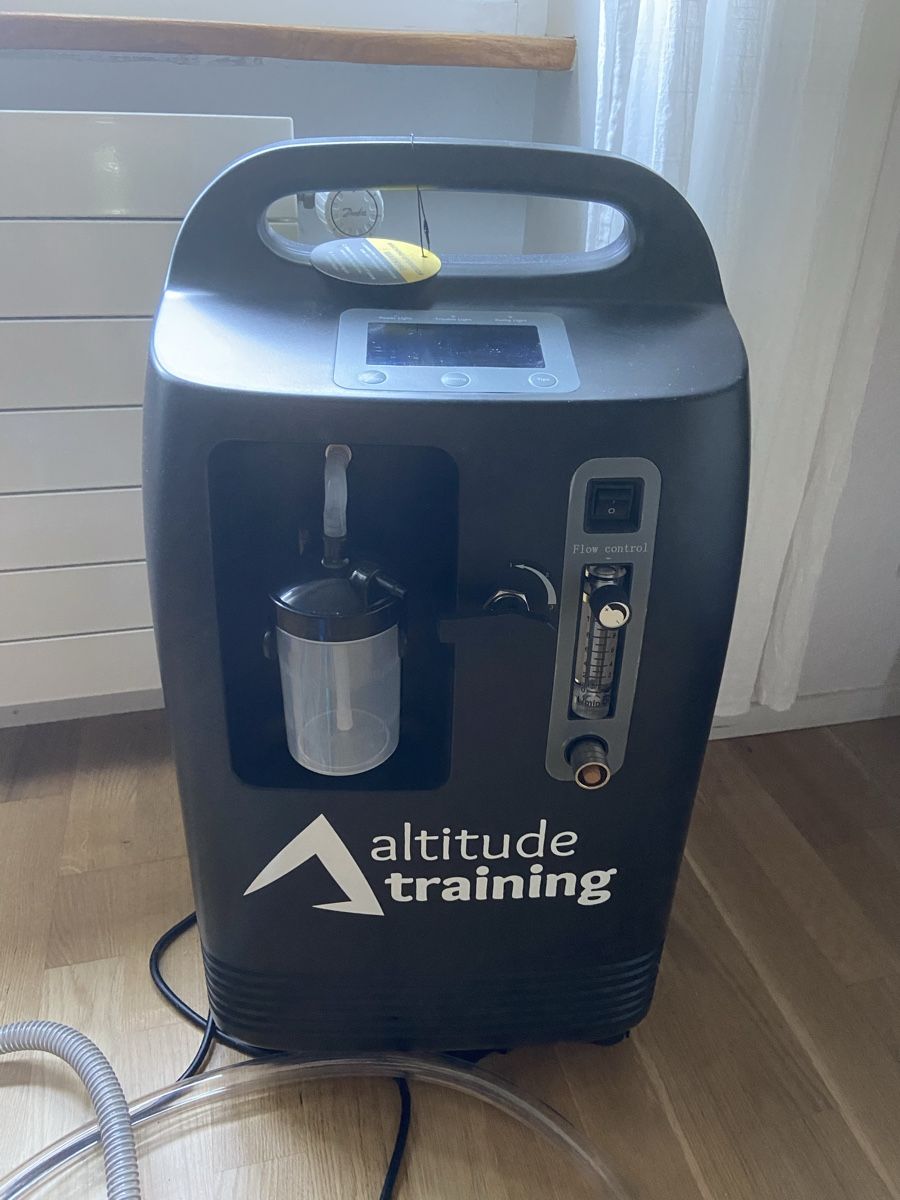 Hometrainer: Höhenzelt von Altitude Training inkl. Generator – Nuovo (secondo la descrizione) da Bern venduto da tok_gpv9 1