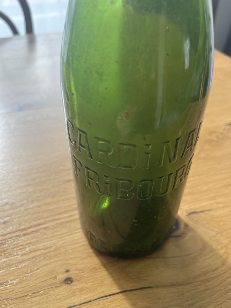 Gläser: Bière  cardinal – Gebraucht aus Neyruz FR von Martin0129