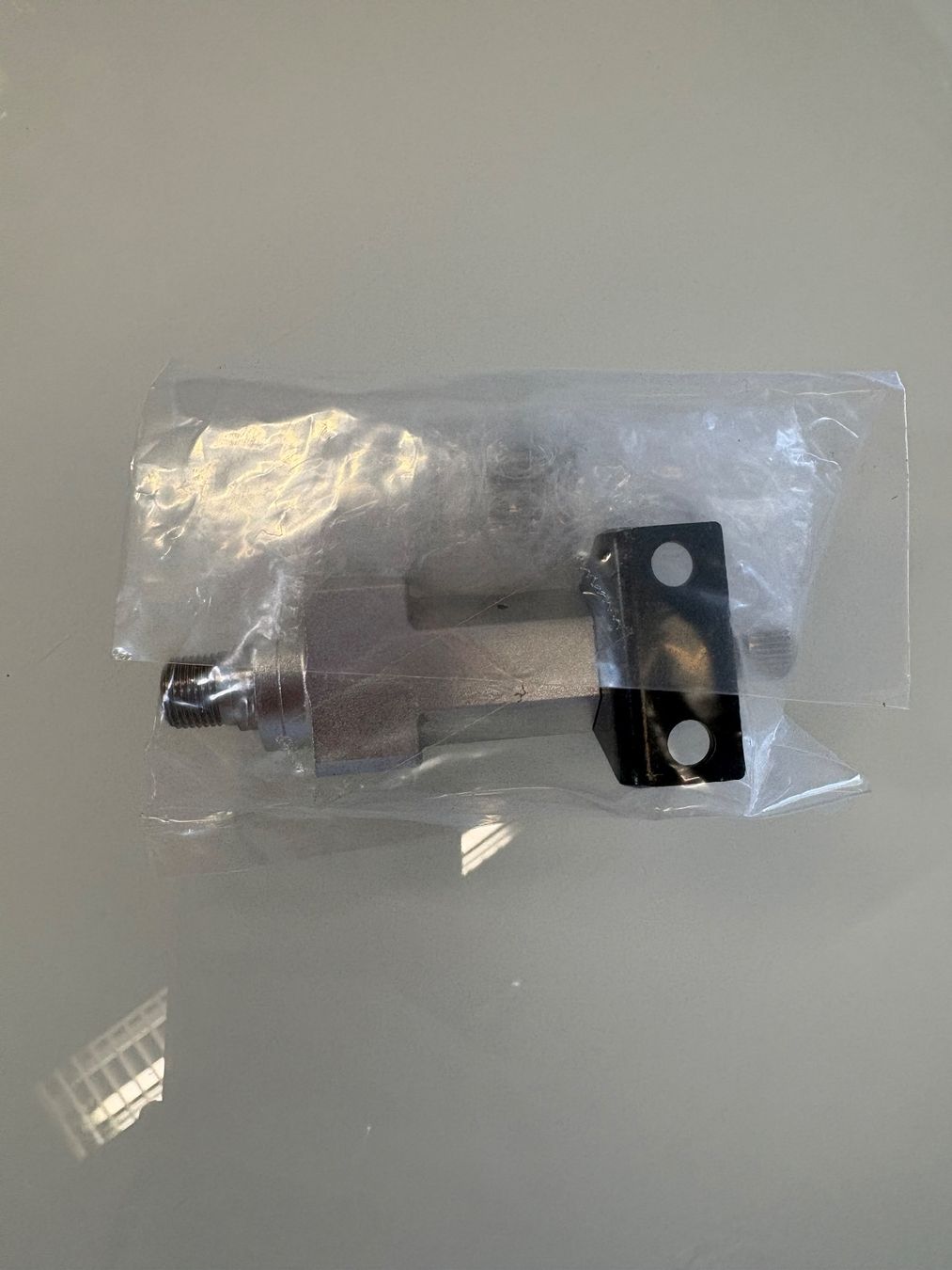 Altro per industria metallurgica: Miniatur-Regler ARJ310-N01BG – Nuovo e nell'imballaggio originale da Hedingen venduto da Luana02 1