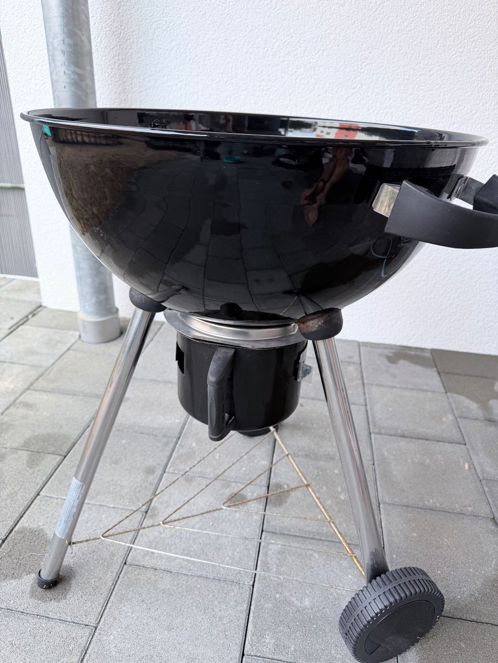 Grills: Holzkohlegrill schwarz – Gebraucht aus Egerkingen von bookworm96 5