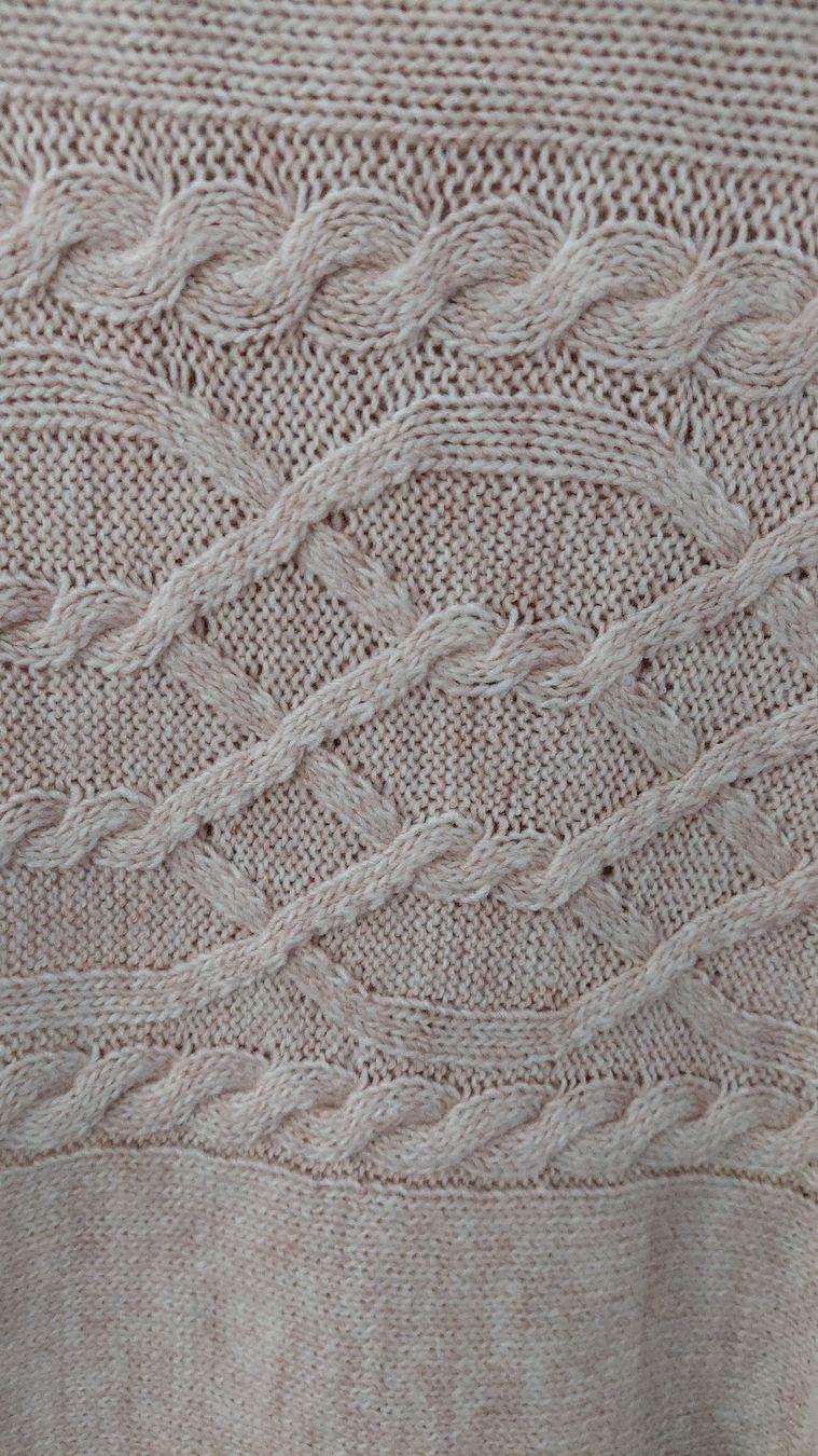 Giacche: Beige Strickponcho mit Lederdetails  – Usato da Gwatt (Thun) venduto da Letzte-Chance 4