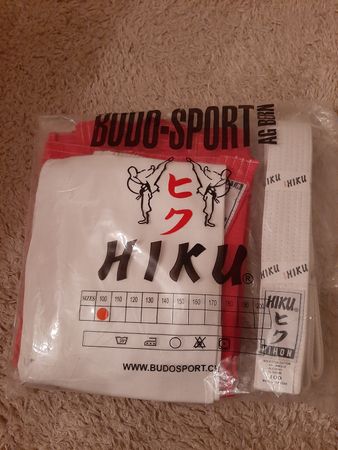 Neuer Budo Sport Kampfanzug