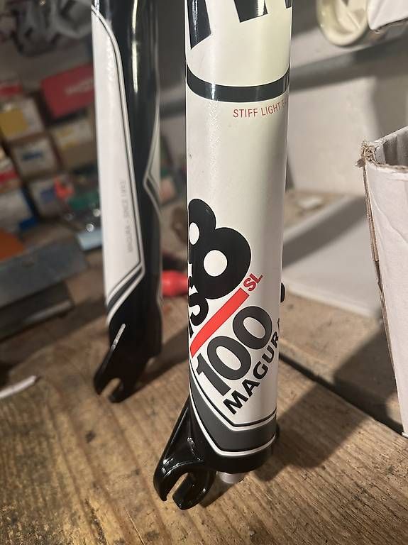Pezzi di ricambio: Federgabel TS8 SL 100 mm Magura – Usato da Zürich venduto da baste225 3
