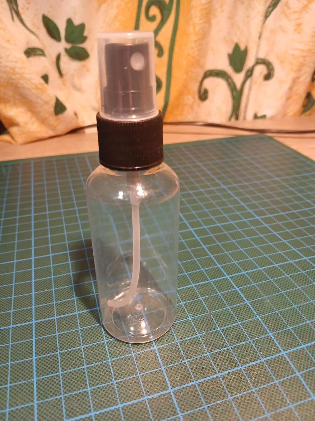 Altro per la casa: Sprühflasche leer transparent Kunststoff 70 ml – Nuovo (secondo la descrizione) da Derendingen venduto da Gaston.J