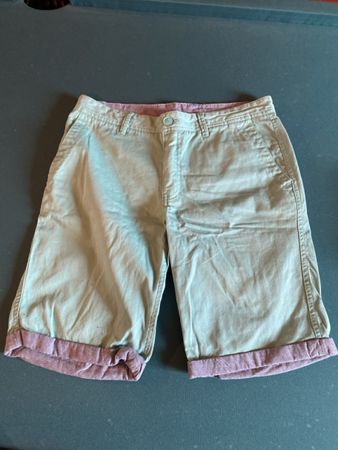 Bequeme Sommer-Shorts von BPC, Gr.S Top Zustand!
